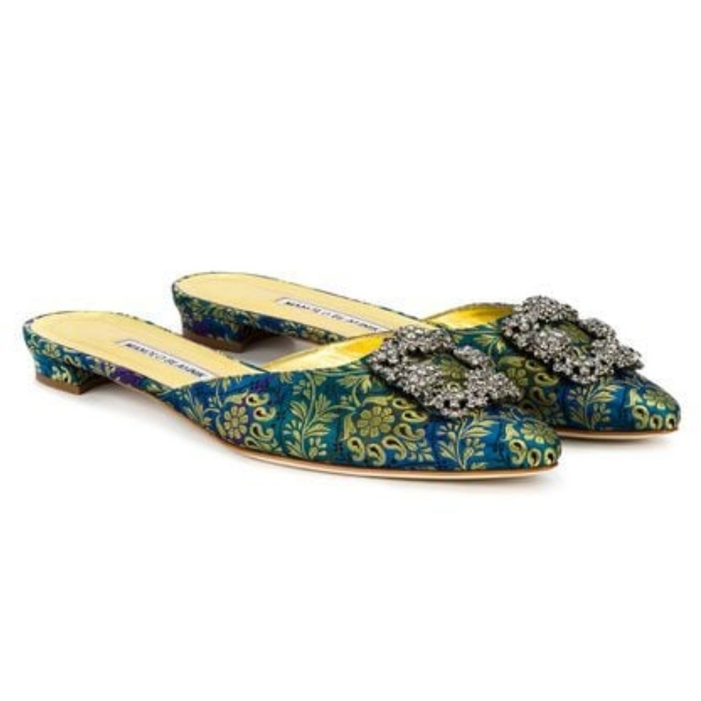 Manolo Blahnik Hangisi Mule